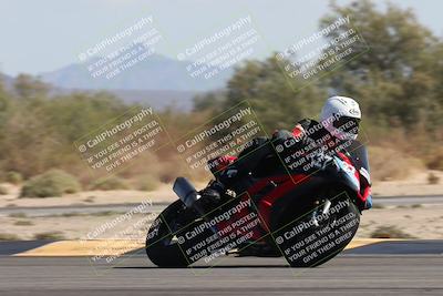 media/Oct-13-2025-Moto Forza (Mon) [[a66d839500]]/2-A Group/Session 4 Turn 7/